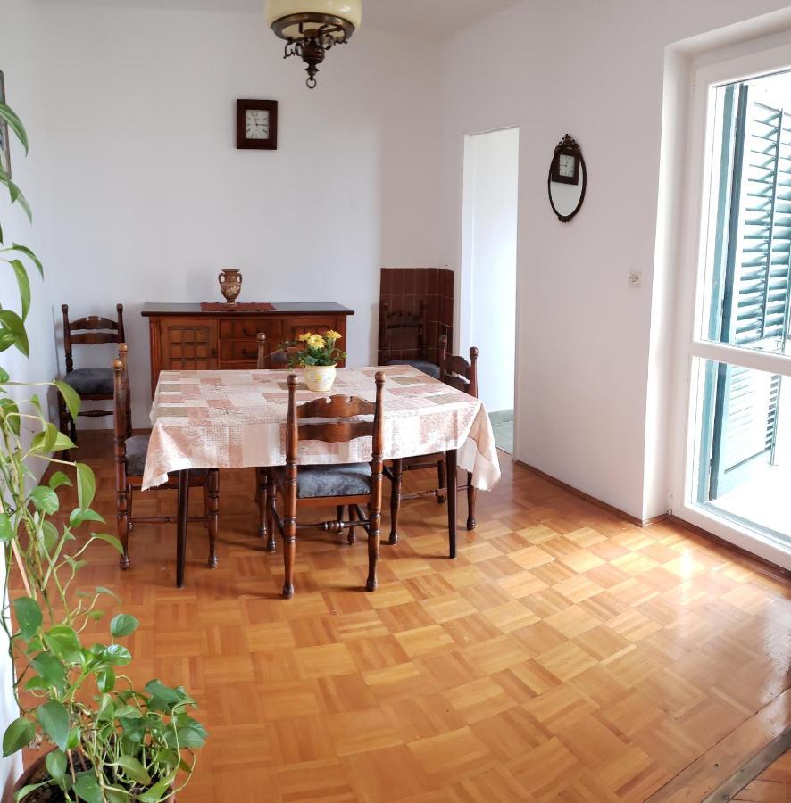 Pine Tree Apartment Дубровник Екстер'єр фото